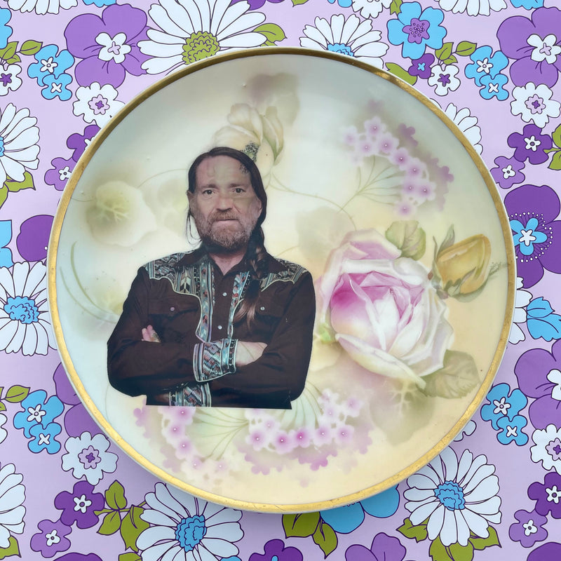 Willie Vintage Plate